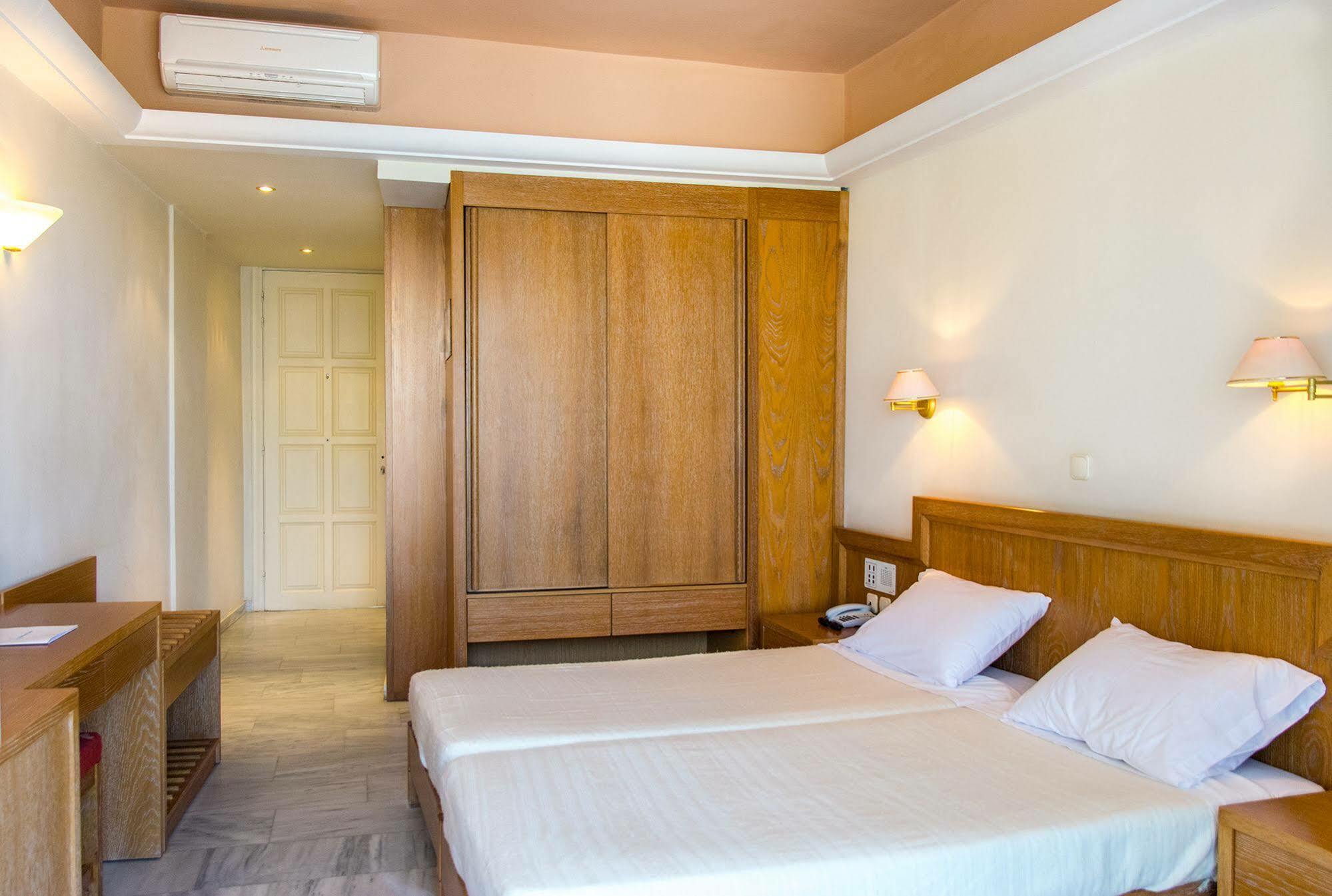 Anita Beach Hotel- Adults Only Réthymnon Extérieur photo